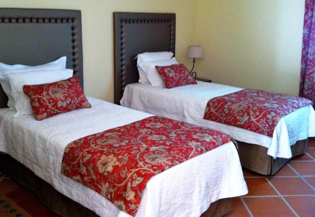 Отель Casa Do Largo - Golega - Turismo De Habitacao Номер фото