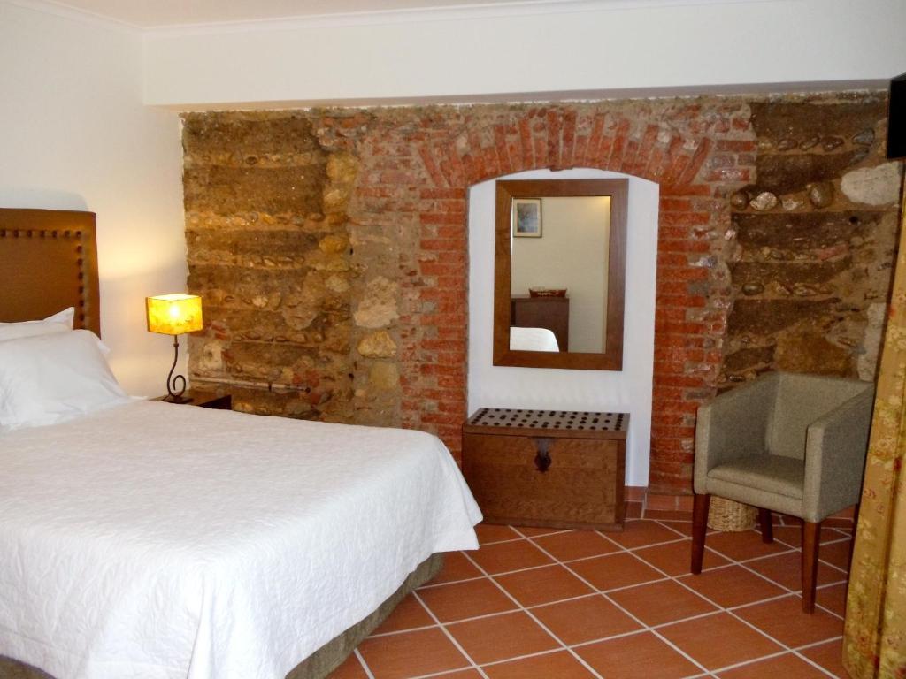 Отель Casa Do Largo - Golega - Turismo De Habitacao Номер фото